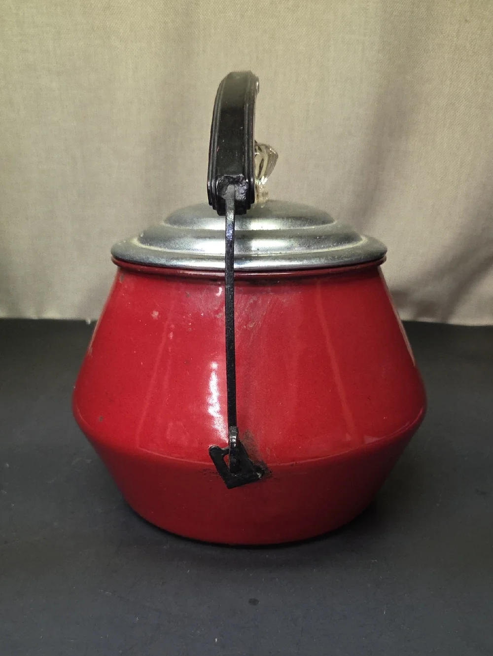 Vintage‎ Red Art Deco Enamel Tea Kettle Pot Retro Teapot With Handle